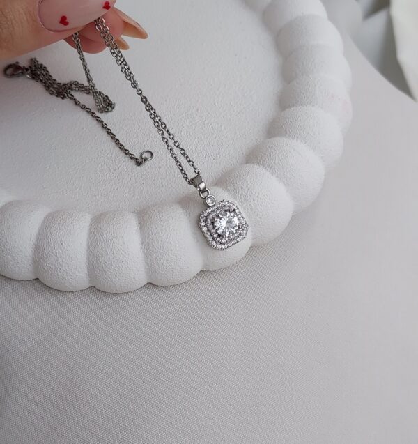 گردنبند پرنسسی