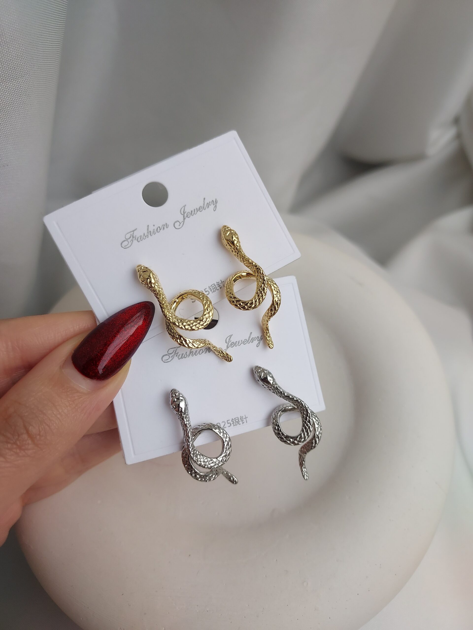 گوشواره مار