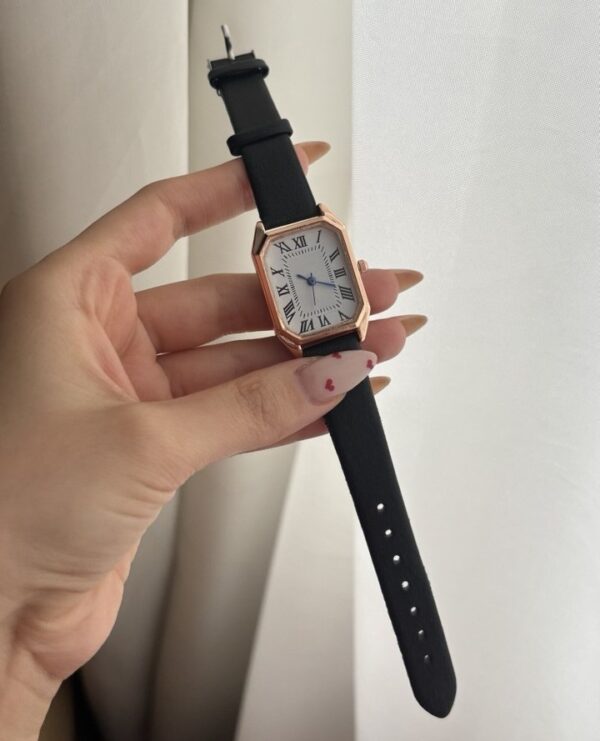 ساعت کلاسیک