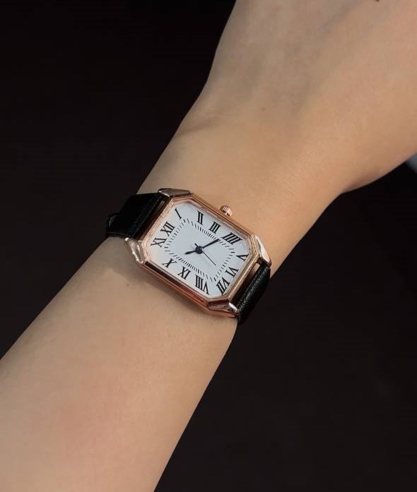 ساعت کلاسیک(ساعت زهرا)