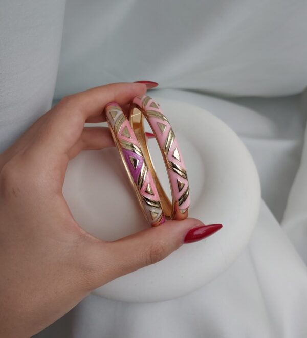 بنگل میناکاری