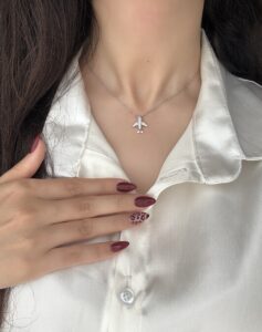 گردنبند هواپیما