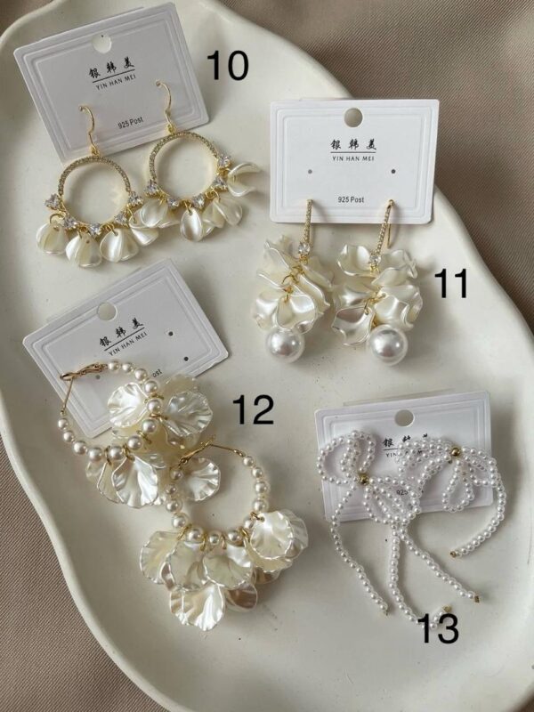 گوشواره صدفی